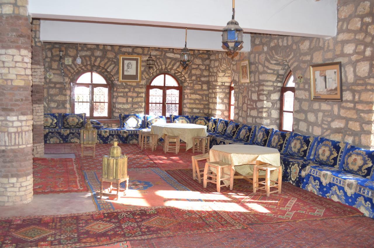 Auberge Restaurant เทเลาท์ ภายนอก รูปภาพ